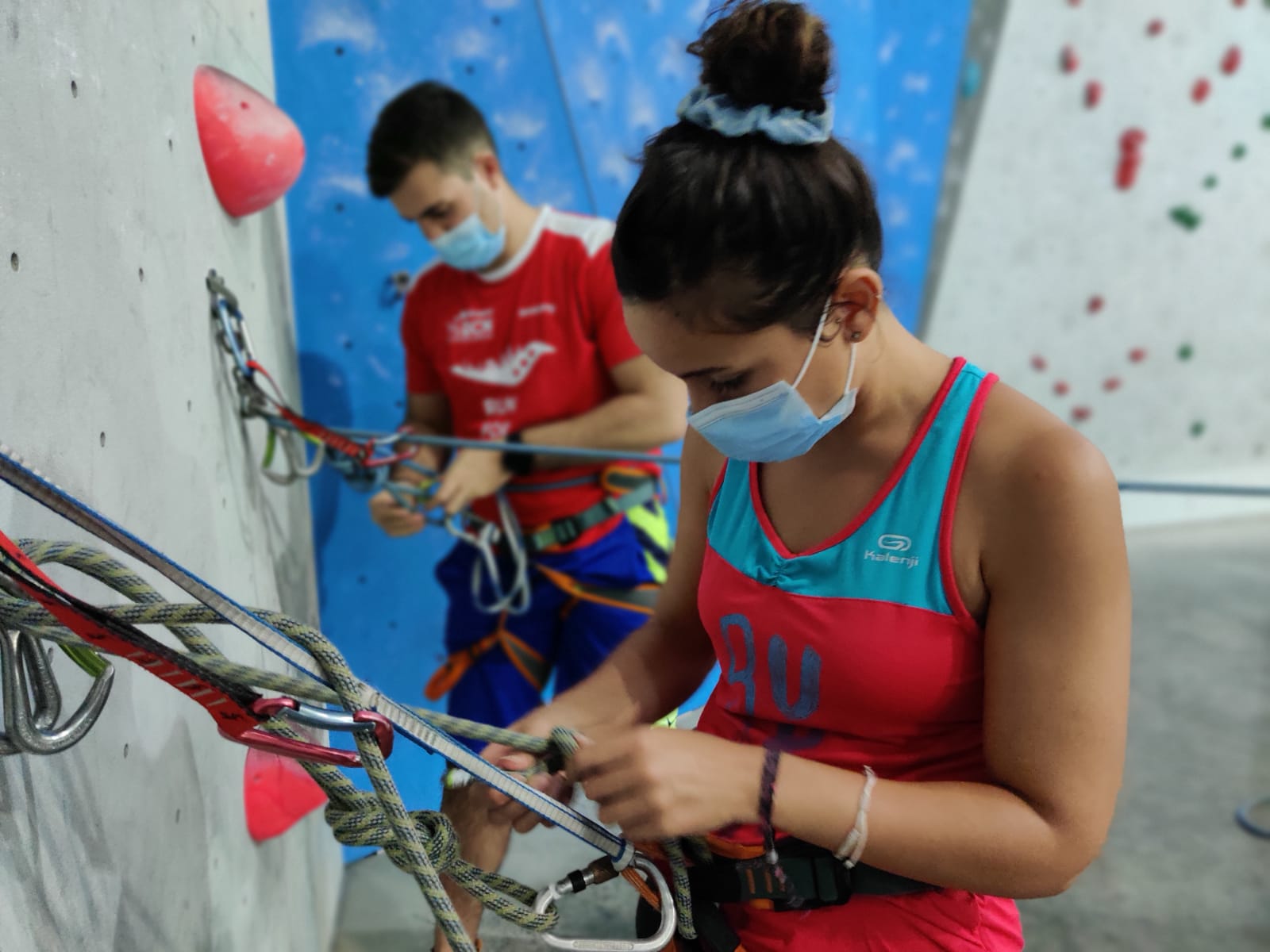 Miedo Y COVID-19: ¿Es Seguro Ir A Escalar A Un Centro Indoorwall?