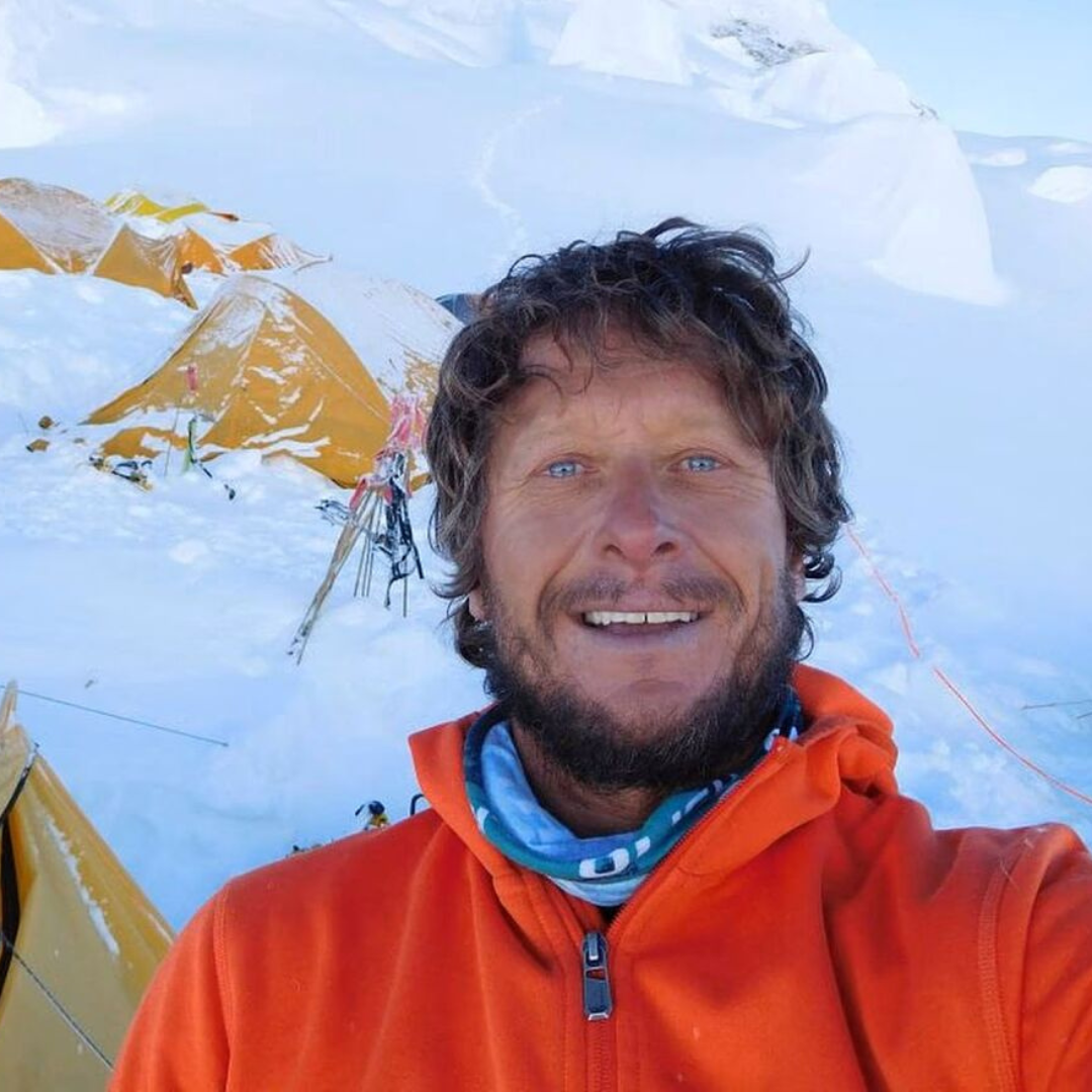 Noel Hanna: El Alpinista Que Conquistó Las Montañas Más Altas